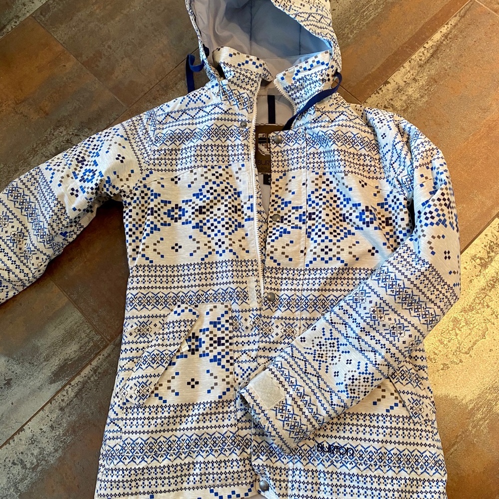 Burton ski snow board jacket S like new women’s